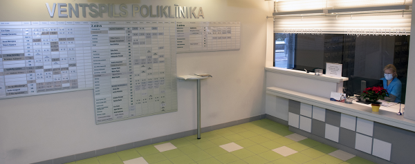 "COVID-19" IEROBEŽOJUMI POLIKLĪNIKĀ
